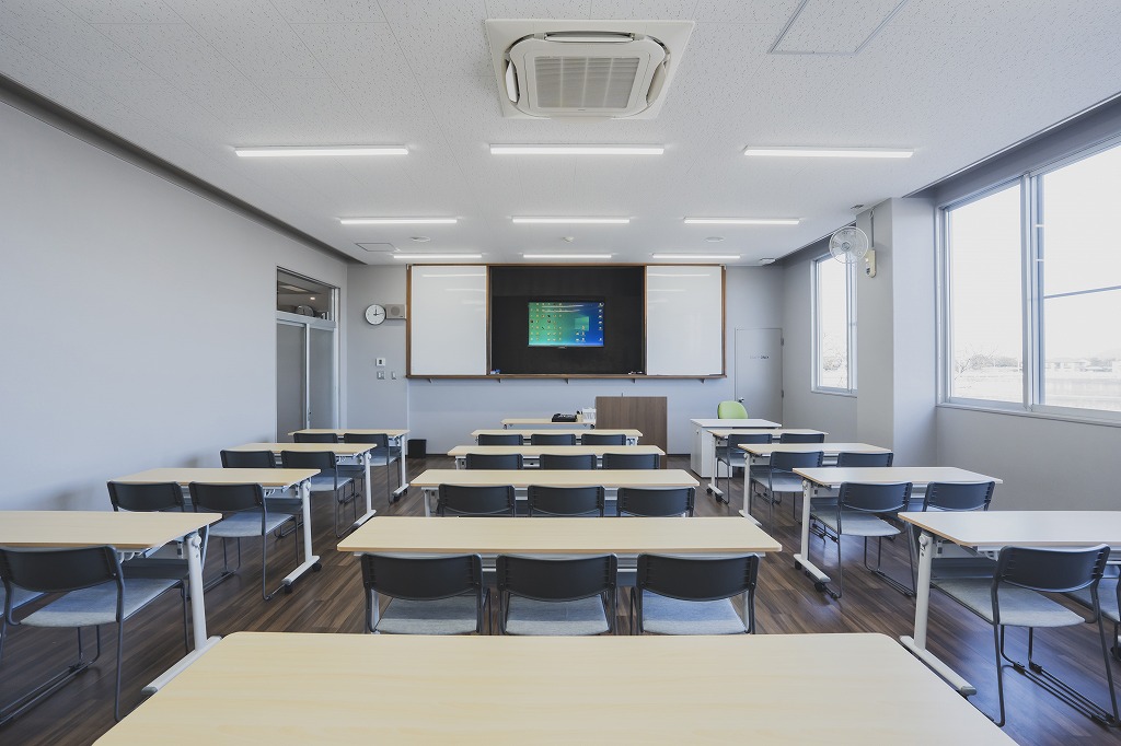 観音寺自動車学校WESTの施設紹介